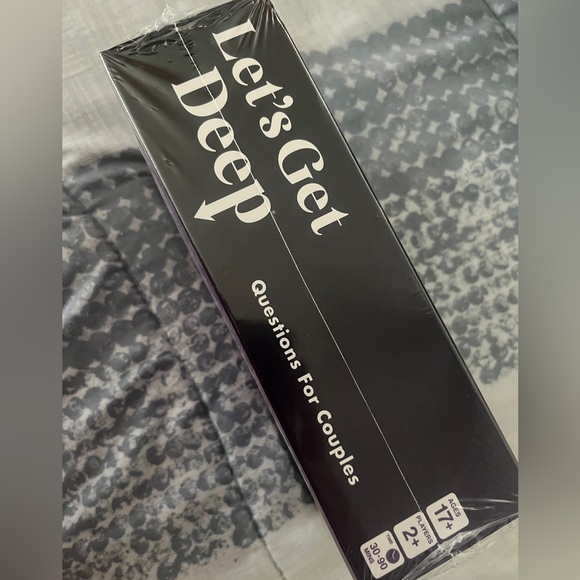 NWT Let's Get Deep - The Adult Party Game for Couples by What Do You Meme?® - Picture 3 of 3